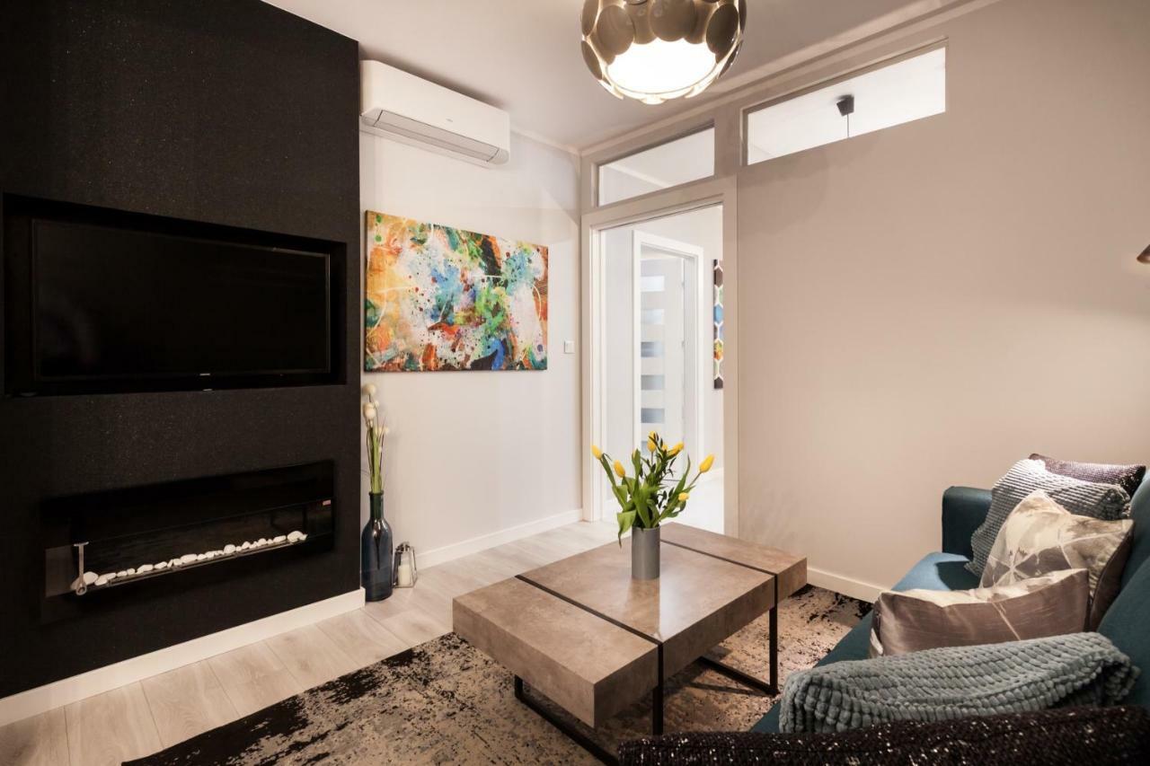 Apartments Cracow Wawrzynca By Noclegi Renters Kraków Eksteriør billede